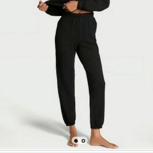 Skims sport pants size S